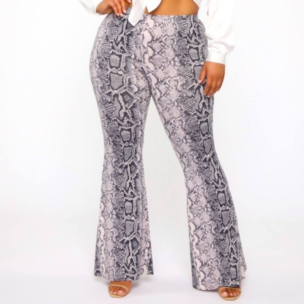 Fashion Nova Snake Print Flares 3x